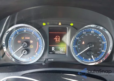 2017 Toyota Corolla Le z USA, uszkodzony, nr VIN 2T1BURHE2HC803055